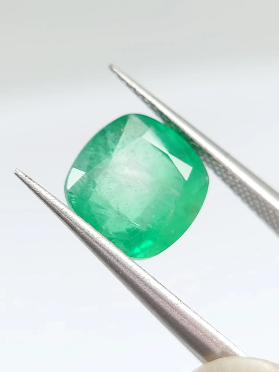 2.4ct Natural Cushion Cut Panjshir Emerald from Afghanistan — view 3